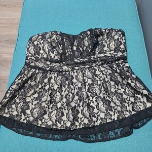 Torid Lace sleeve less top (1)